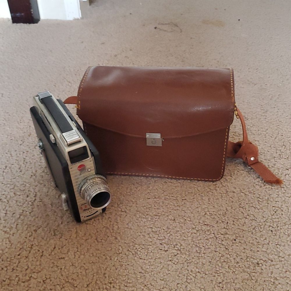 Rare Vintage Cine-Kodak Royal Magazine Camera 🎥